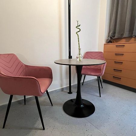 Apartment Falirou Atina Dış mekan fotoğraf